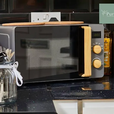 Perfect Contractor House In With 6 Beds By Purestay- Min 7 Nights! * Leeds (West Yorkshire)