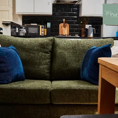 Διαμέρισμα Perfect Contractor House In With 6 Beds By Purestay- Min 7 Nights! *