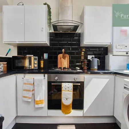 شقة Perfect Contractor House In With 6 Beds By Purestay- Min 7 Nights! ليدز