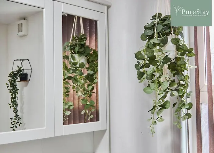 Perfect Contractor House In With 6 Beds By Purestay- Min 7 Nights! *