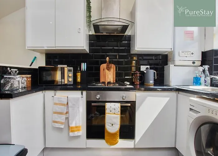 Διαμέρισμα Perfect Contractor House In With 6 Beds By Purestay- Min 7 Nights! Λιντς