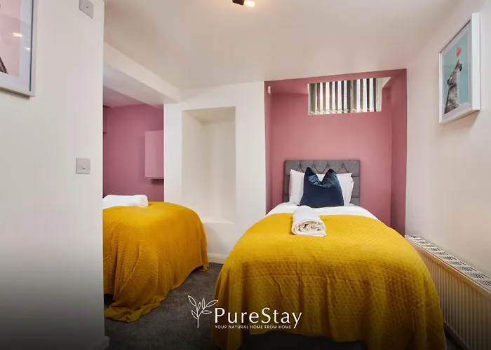 Perfect Contractor House In With 6 Beds By Purestay- Min 7 Nights! *